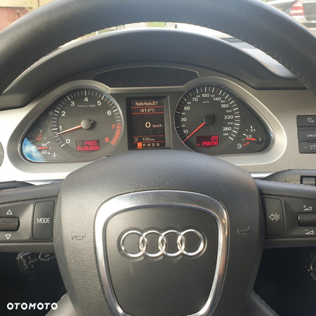 Audi A6 2.4 Multitronic - 2