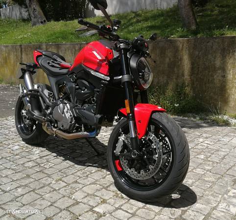 Ducati Monster 937 - 4