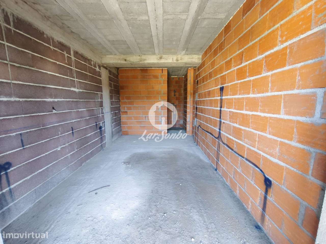 Apartamento em condomínio fechado Barcelos-24