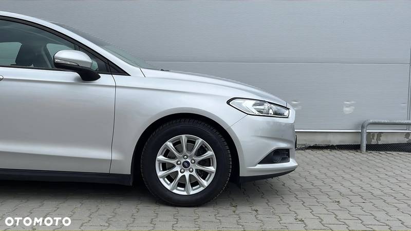 Ford Mondeo 2.0 TDCi Trend - 36
