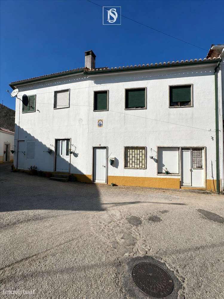 MORADIA EM ALCOROCHEL — RÉS-DO-CHÃO + 1º ANDAR | PRONTA A HABITAR | ES-7