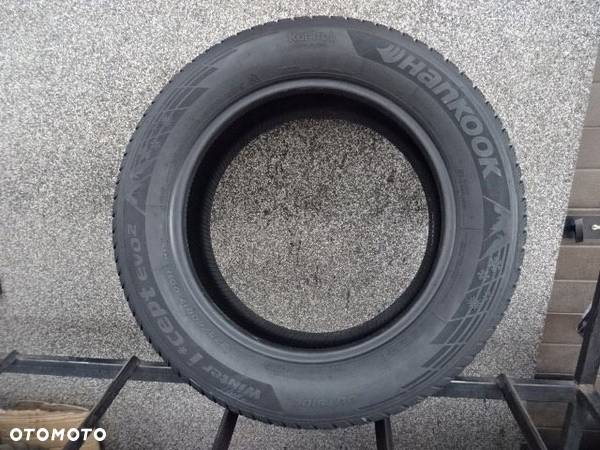 225/60/R17 99H HANKOOK WINTER I CEPT EVO 2 - 5