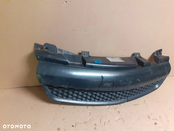 Grill atrapa opel zafira b ii vauxhall plaster miodu tuning - 3