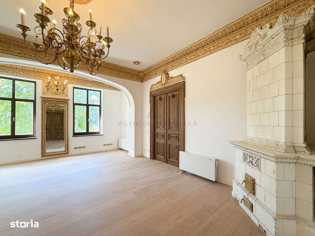 Spațiu reprezentativ vilă istorică interbelică – Grădina Icoanei - Imagine principală: 1/11
