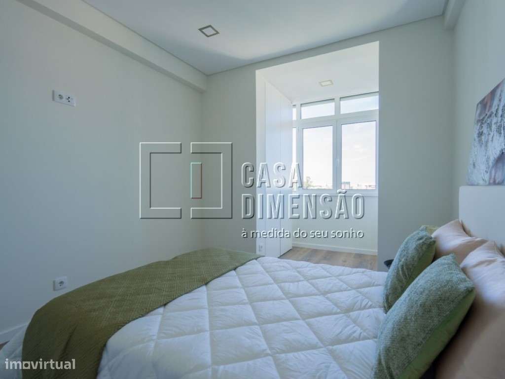 Apartamento T3 com Varanda em Benfica - Totalmente Mobilado e Pront...-56