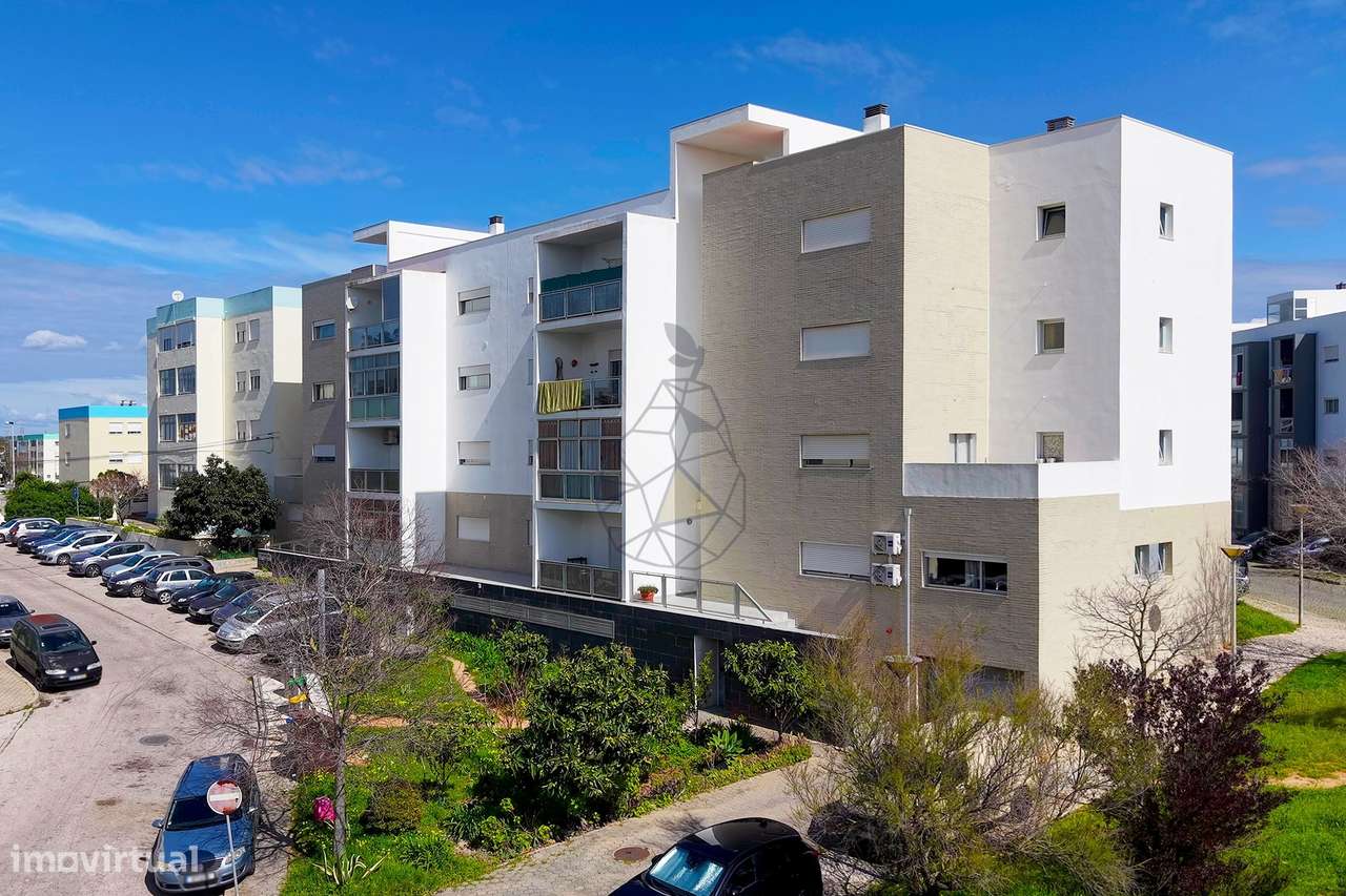 Apartamento  T3 com espaço de Garagem -  Vale de Lagar - Portimão - Grande imagem: 2/49