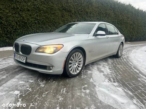 BMW Seria 7 750i L - 1