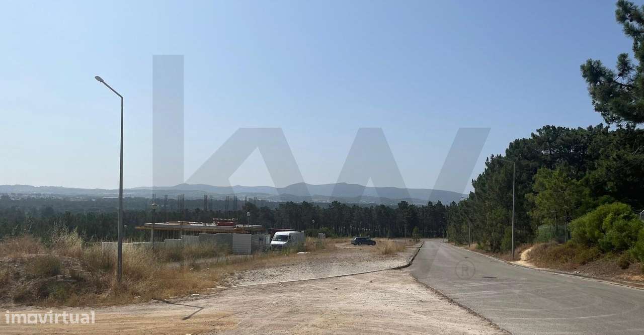 Oportunidade Única: Lote de Terreno 141m2 para Construção Urbana na Ri - Grande imagem: 4/22