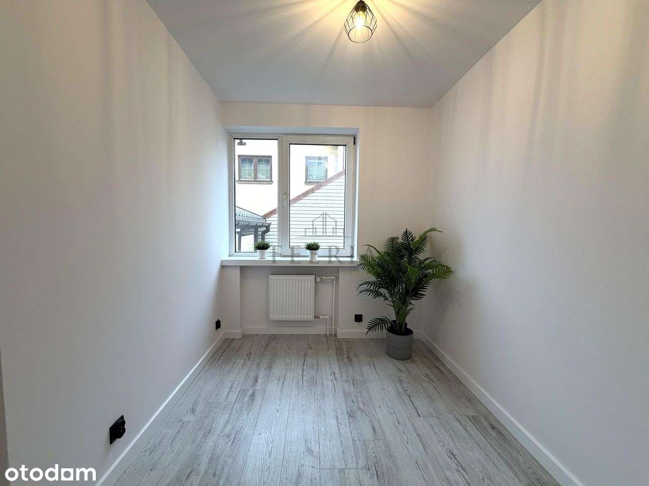 Parter bliźniaka z ogrodem 210 m² – 4 pokoje.-6