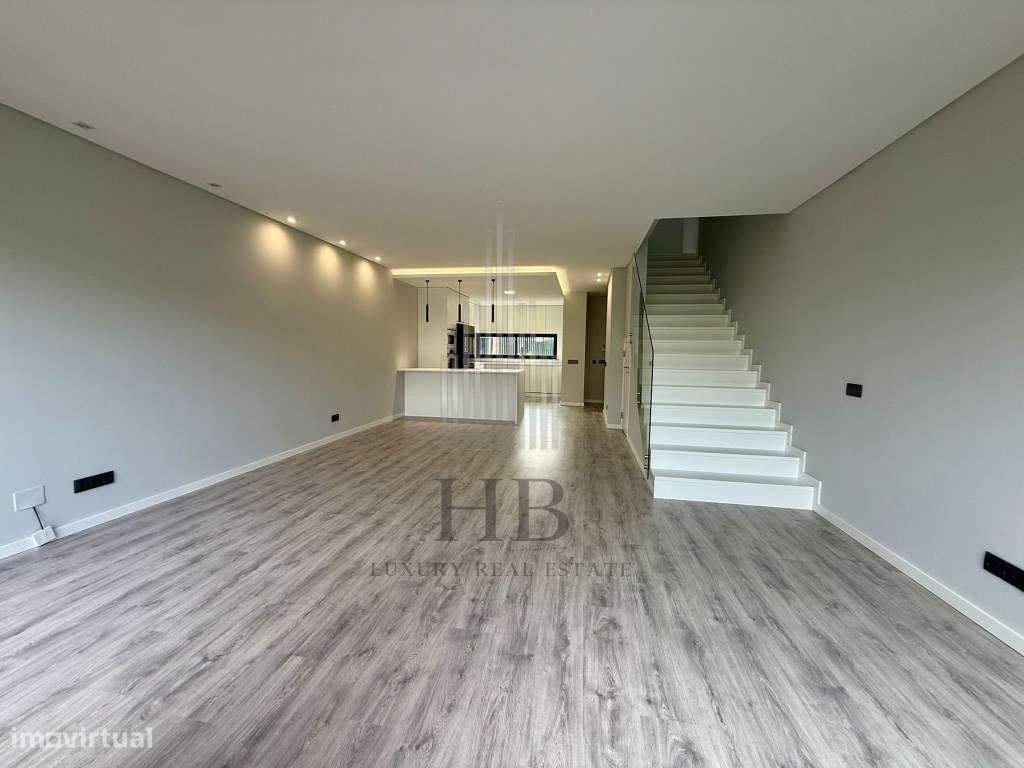 Moradia T3 com Jardim em Bicesse | Cascais-10