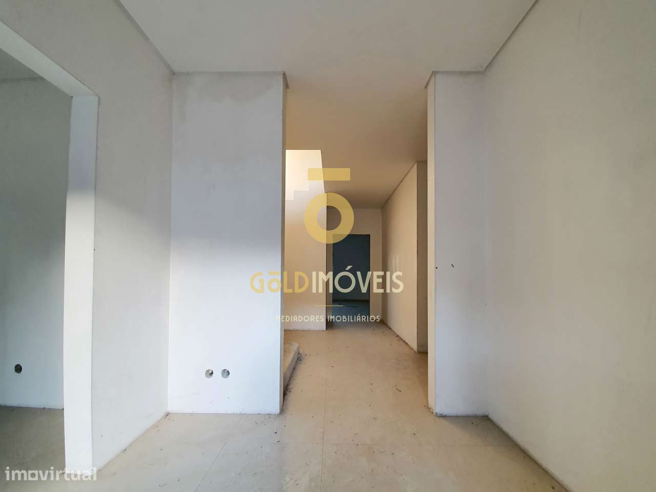 Terreno Para Construção  Venda em Figueiró (Santiago e Santa Cristina) - Grande imagem: 4/25