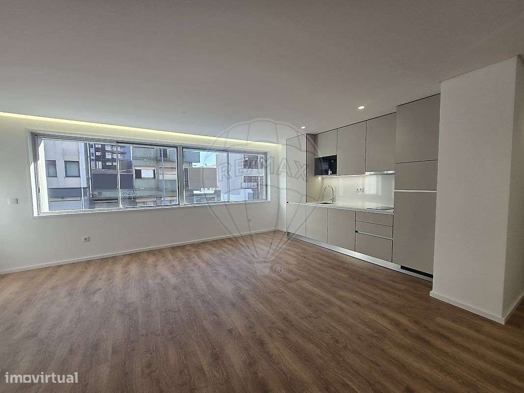 Apartamento T0 para venda - Grande imagem: 4/25