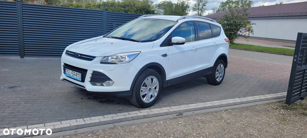 Ford Kuga 1.5 EcoBoost 2x4 Trend - 34