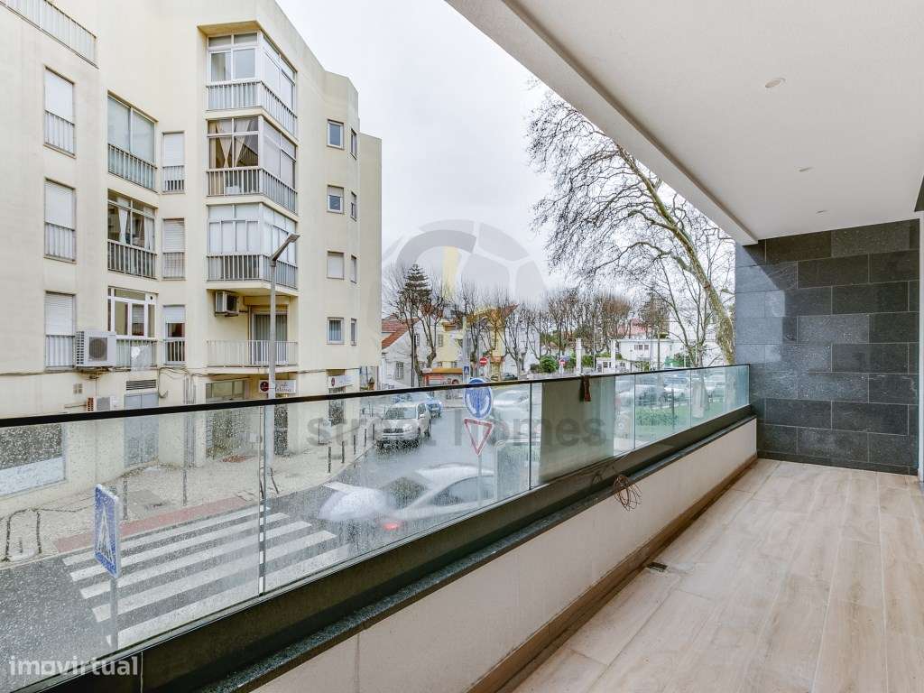 T3 Novo com 3 Suites, Terraço e Box | Parede | A 2 minutos da Praia-10