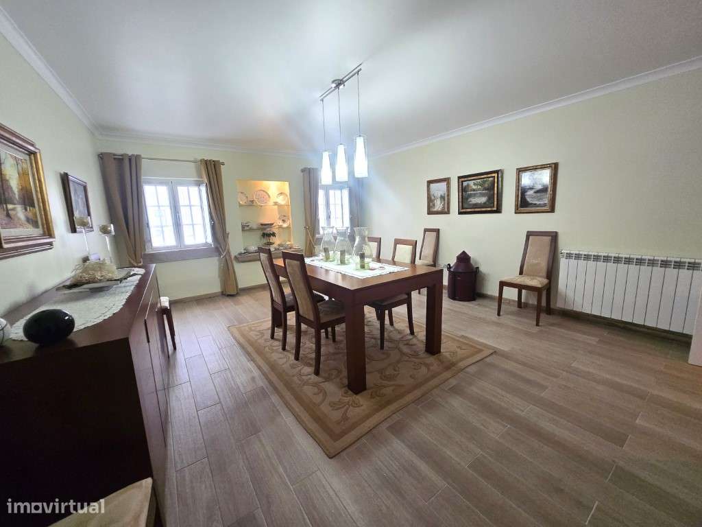 Excelente Moradia T6 com Quintal e Garagem - Próxima de Alter do Ch...-17