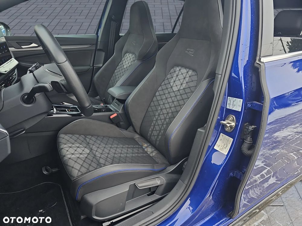 REZERWACJA FV23%, R-Line 1.5 eTSI mHEV 150KM, Salon Polska, ASO, 1 wł.