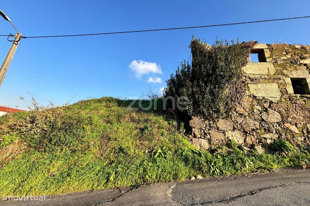 Ruína T2 para restauro - Grande imagem: 3/16