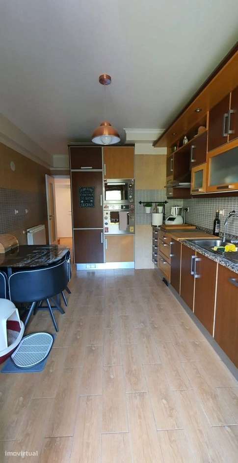 T3 PREMIUM C/ DOMÓTICA |GARAGEM DUPLA |JARDIM C/ CHURRASQUEIRA |MERCÊS - Grande imagem: 5/37