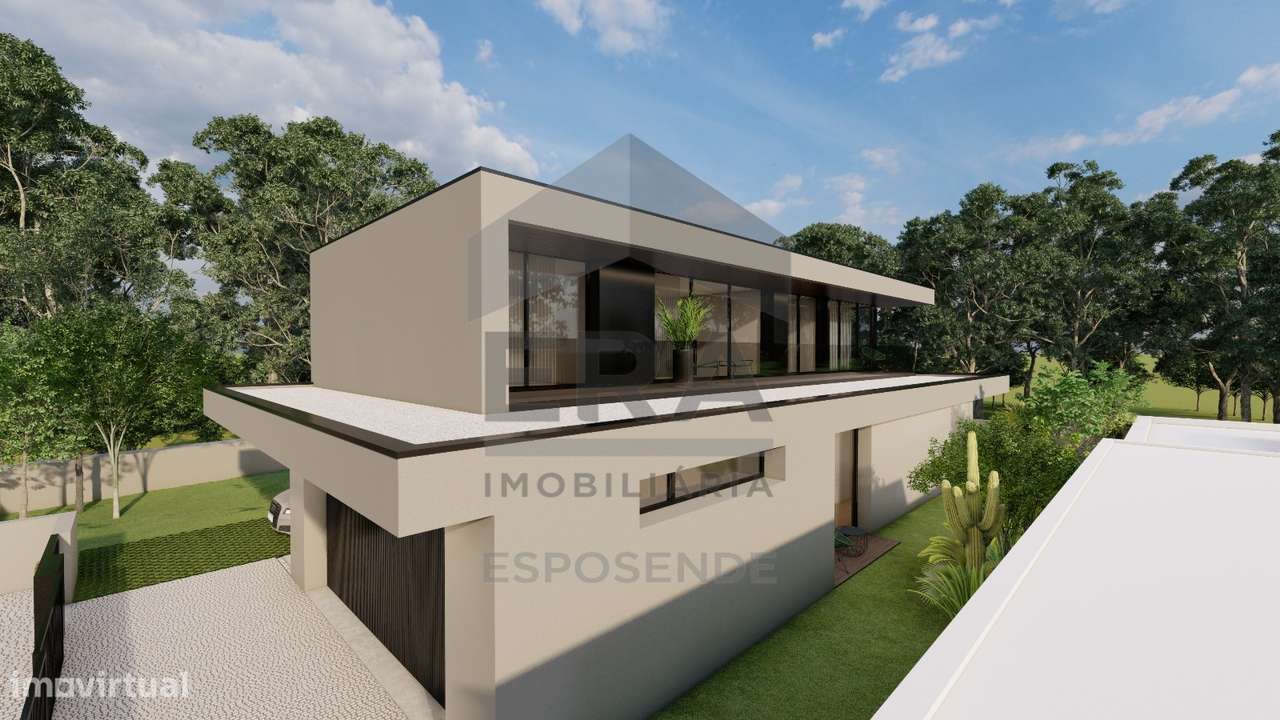 Moradia T4 de Luxo com Piscina de Sal e Vista Mar-9