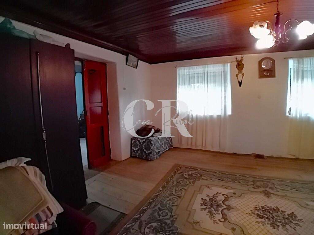 Moradia T3 com terreno pronta a habitar, logradouro e poço de água em-8