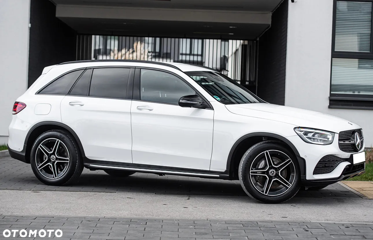 Mercedes-Benz GLC 220 d 4Matic 9G-TRONIC - 3