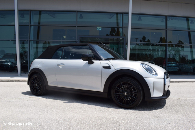 MINI Cabrio Cooper Premium Essential Auto - 13