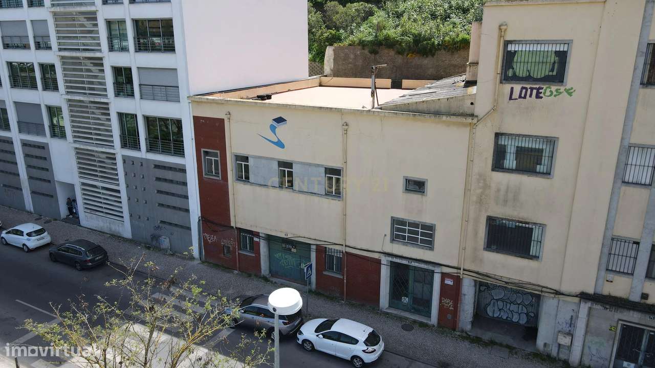 Sacavém – Armazém com Projeto Aprovado para Prédio Habitacional - Conf - Grande imagem: 5/18