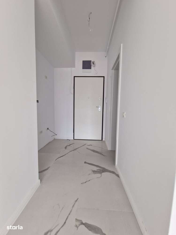 Mamaia Nord - Garsoniera în Complex Tomis Villa Grand Resort, parcare-11