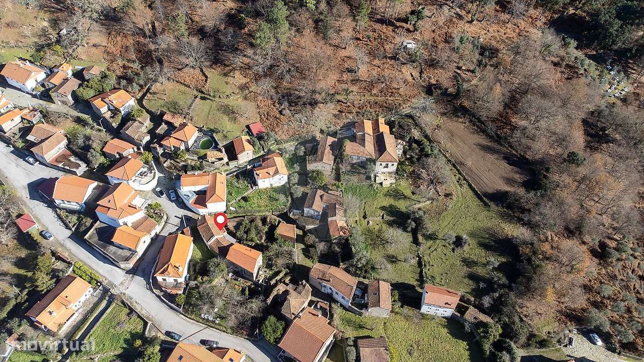 Moradia T4 para venda - Grande imagem: 2/22