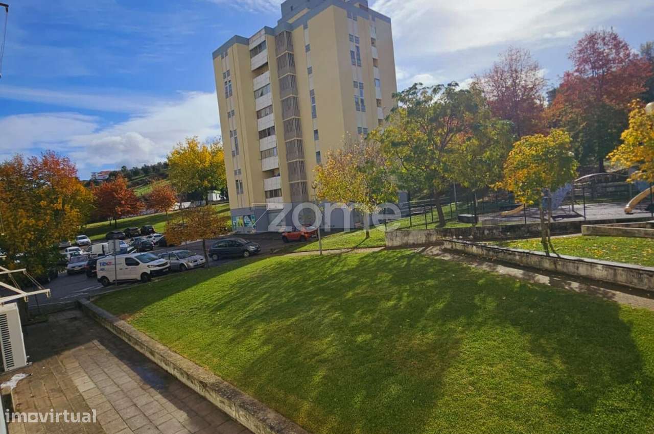 Apartamento T2 - 1ºAndar | Abrantes-16