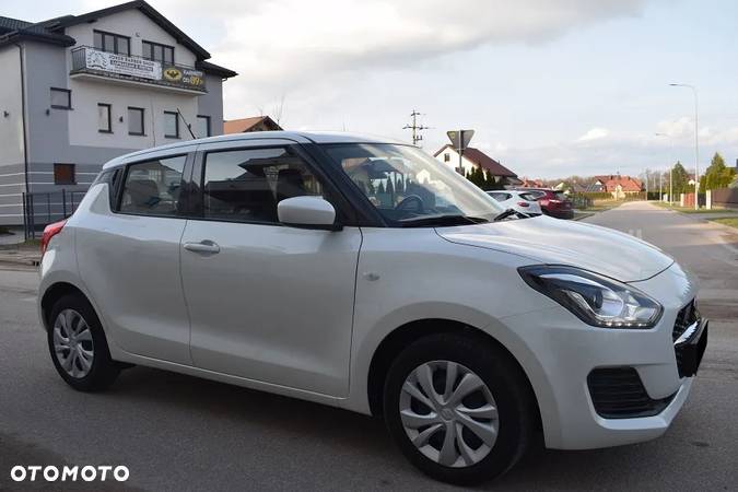 Suzuki Swift Sport 1.4 Boosterjet Hybrid - 28