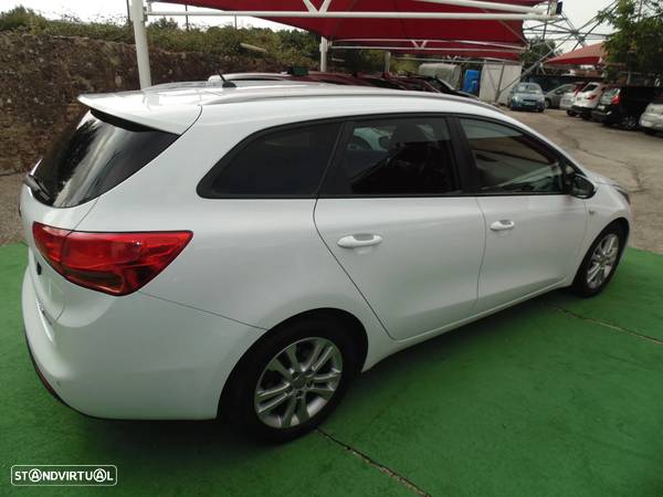 Kia Ceed SW 1.6 CRDi More Edtion - 7