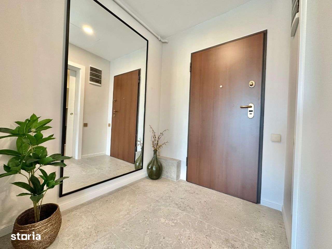 COSMOPOLIS - Apartament 3 camere, lux, faza 1-10