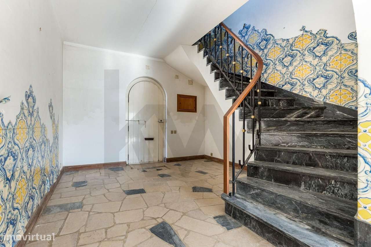 Moradia Independente no Cartaxo com 3 pisos e logradouro - Grande imagem: 3/34