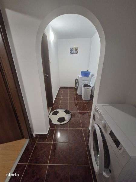 Vand apartament 3 camere decomandat zona Girocului - Imagine principală: 4/8