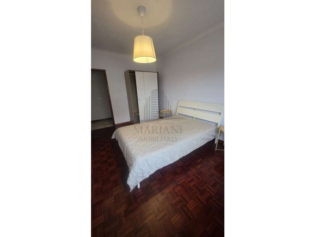 **Apartamento T2 no Centro de Gondomar, com Box**-11