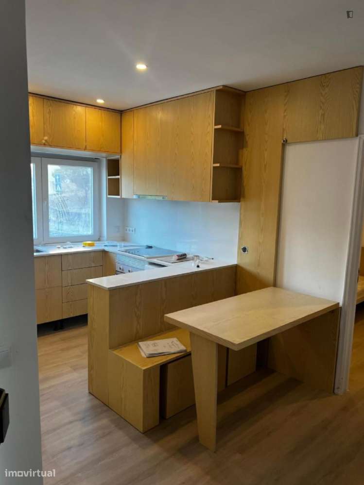 Quarto - localizado em Oeiras Lisbon - Grande imagem: 4/7