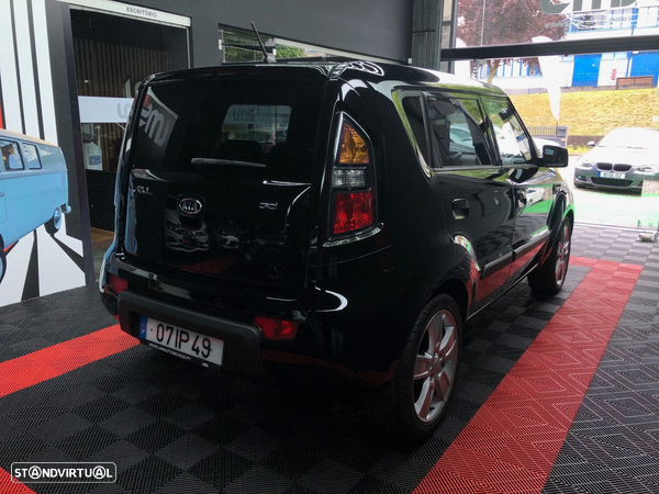 Kia Soul 1.6 CRDi EX - 6