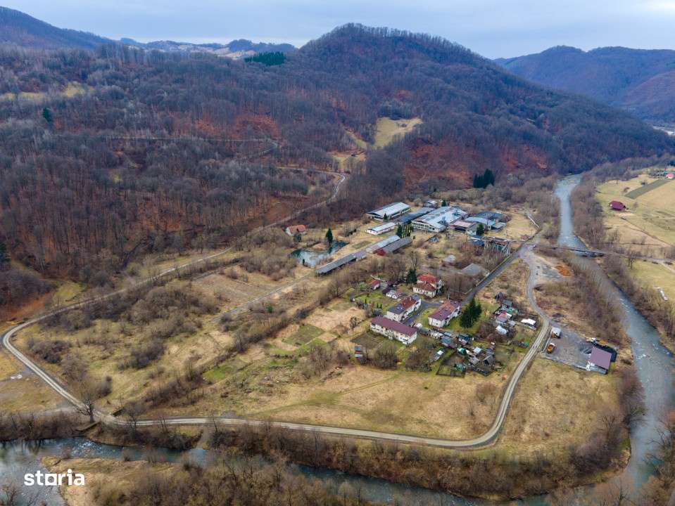 Teren si spatii industriale, com. Negreni, sat Bucea, jud. Cluj-17