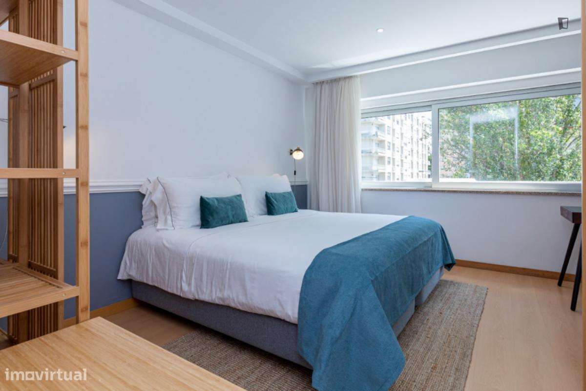 Estúdio - localizado em Paranhos Porto - Grande imagem: 3/10