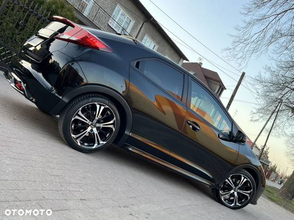 Honda Civic 1.6 i-DTEC Executive Black Edition - 16