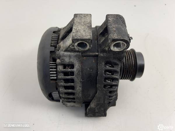 Alternador Usado JAGUAR XF (X250) 2.7 D REF. 8X23-10300-CB MOTOR AJD - 1