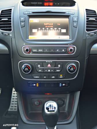 Kia Sorento 2.2 CRDi AWD Platinum Edition - 21