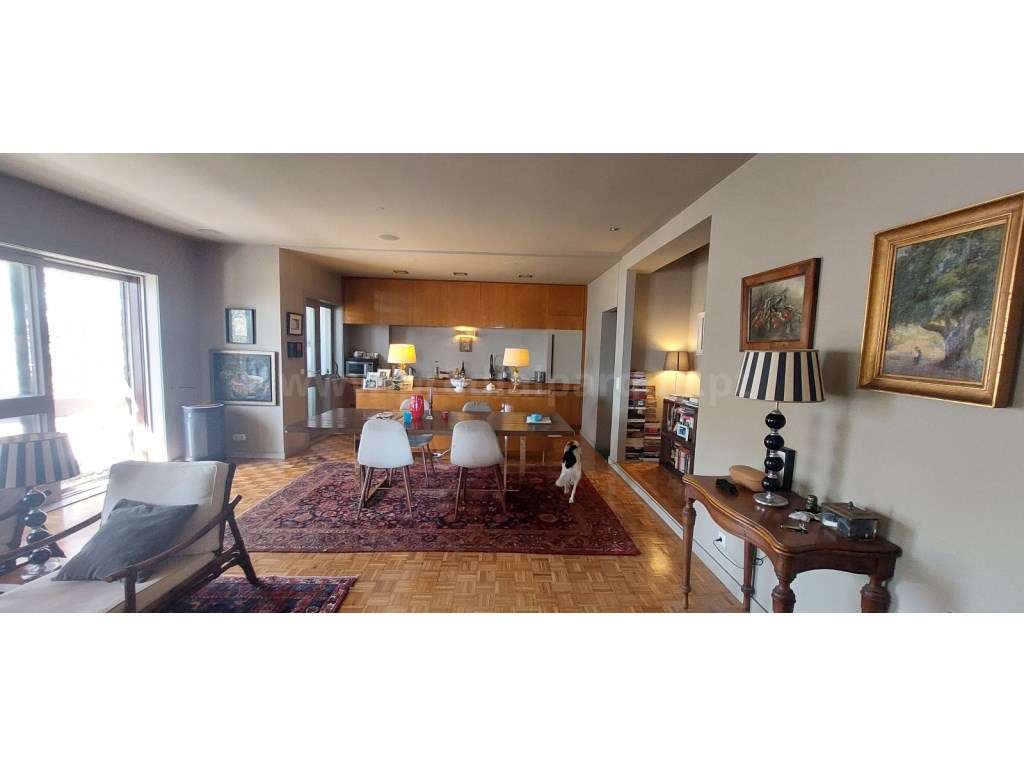 Apartamento T2 na 2ª linha de mar, Foz do Douro - Grande imagem: 2/10