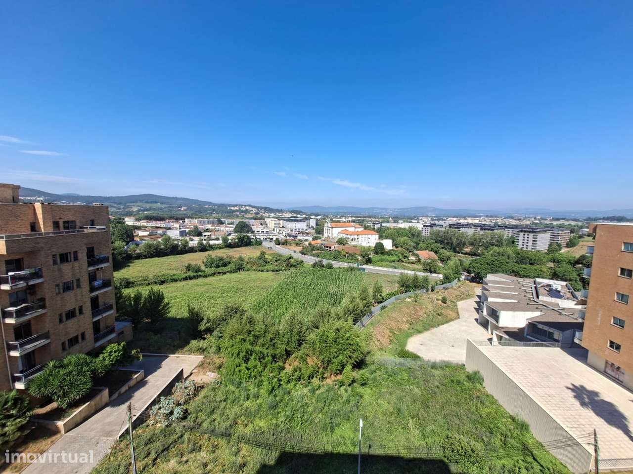 T3 Com Aquecimento Central Completo, Próximo Centro Cidade Braga-24