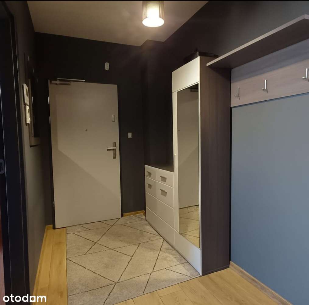 3 pokoje na KWIATOWEJ-4