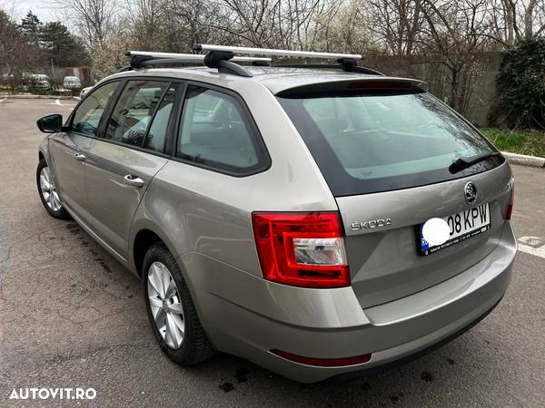 Skoda Octavia 1.6 TDI Ambition - 13