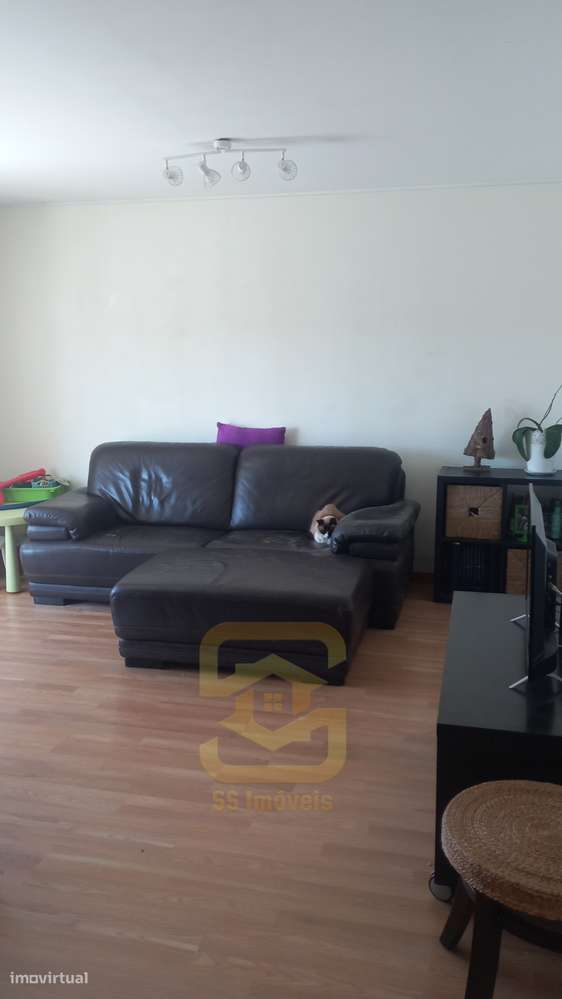 Guifões - Apartamento T2 recuado com 2 terraços e garagem box - Grande imagem: 5/25