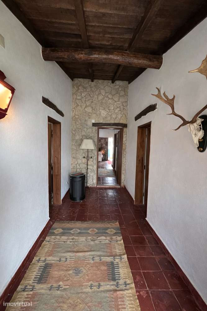 Moradia térrea com piscina e casa hóspedes  Azóia de Baixo – Santarém - Grande imagem: 2/55