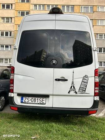 Mercedes-Benz Sprinter - 4